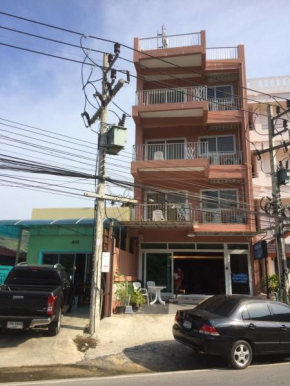 Гостиница Naithon Beach Service Apartment  Phuket